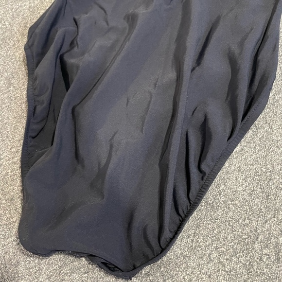 Jamaica Black and Pink One-Piece Swimsuit Size 14 - Picture 4 of 6